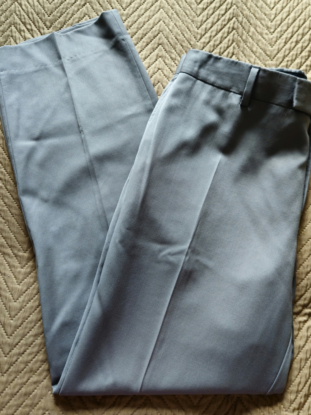 Hugo Boss Men's Gray Dress Pants Flat Front Straight Leg W36